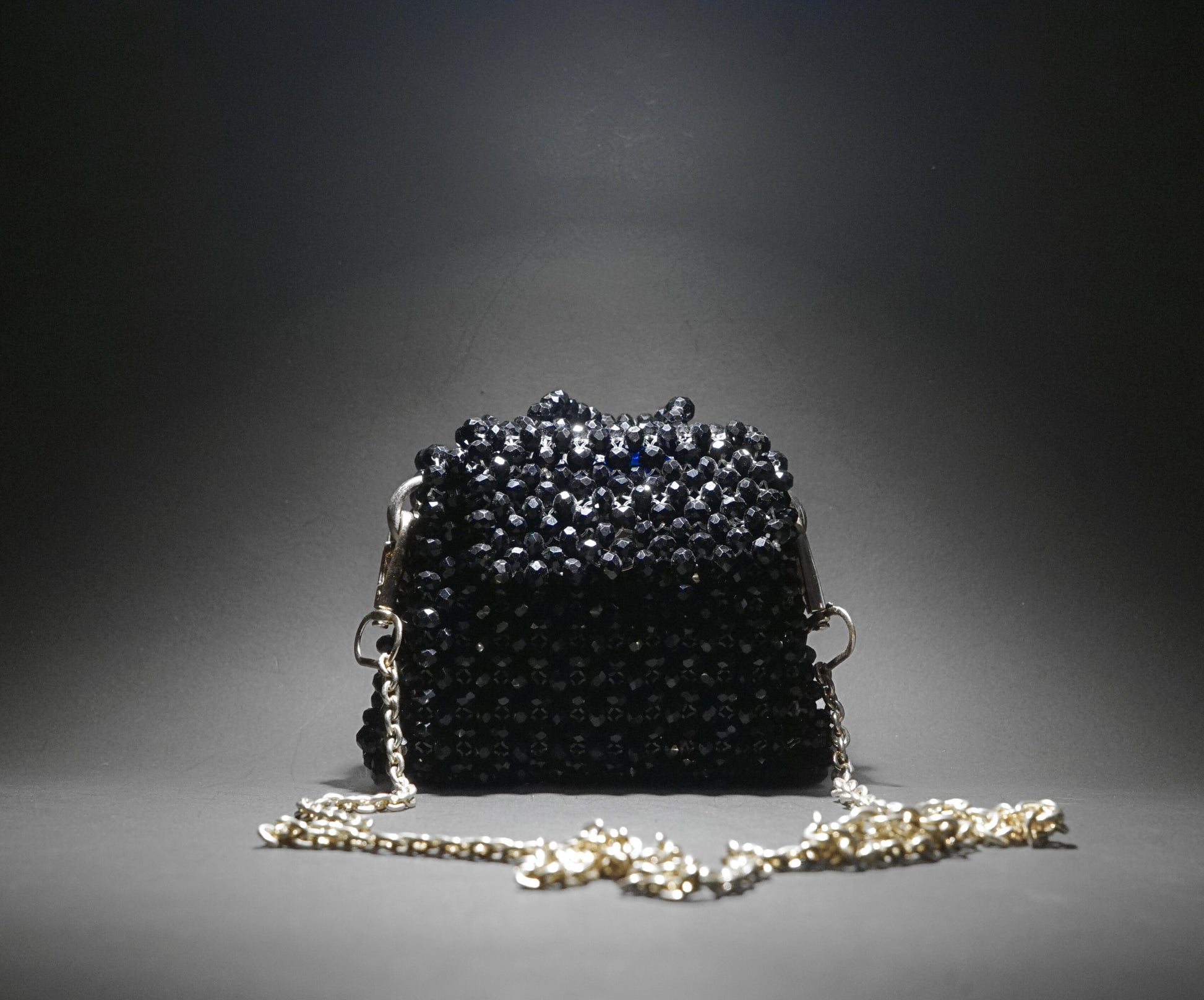 Elite Carries Sparkling Black Crystal Handmade Bag – Stylish Crossbody for Every Occasion