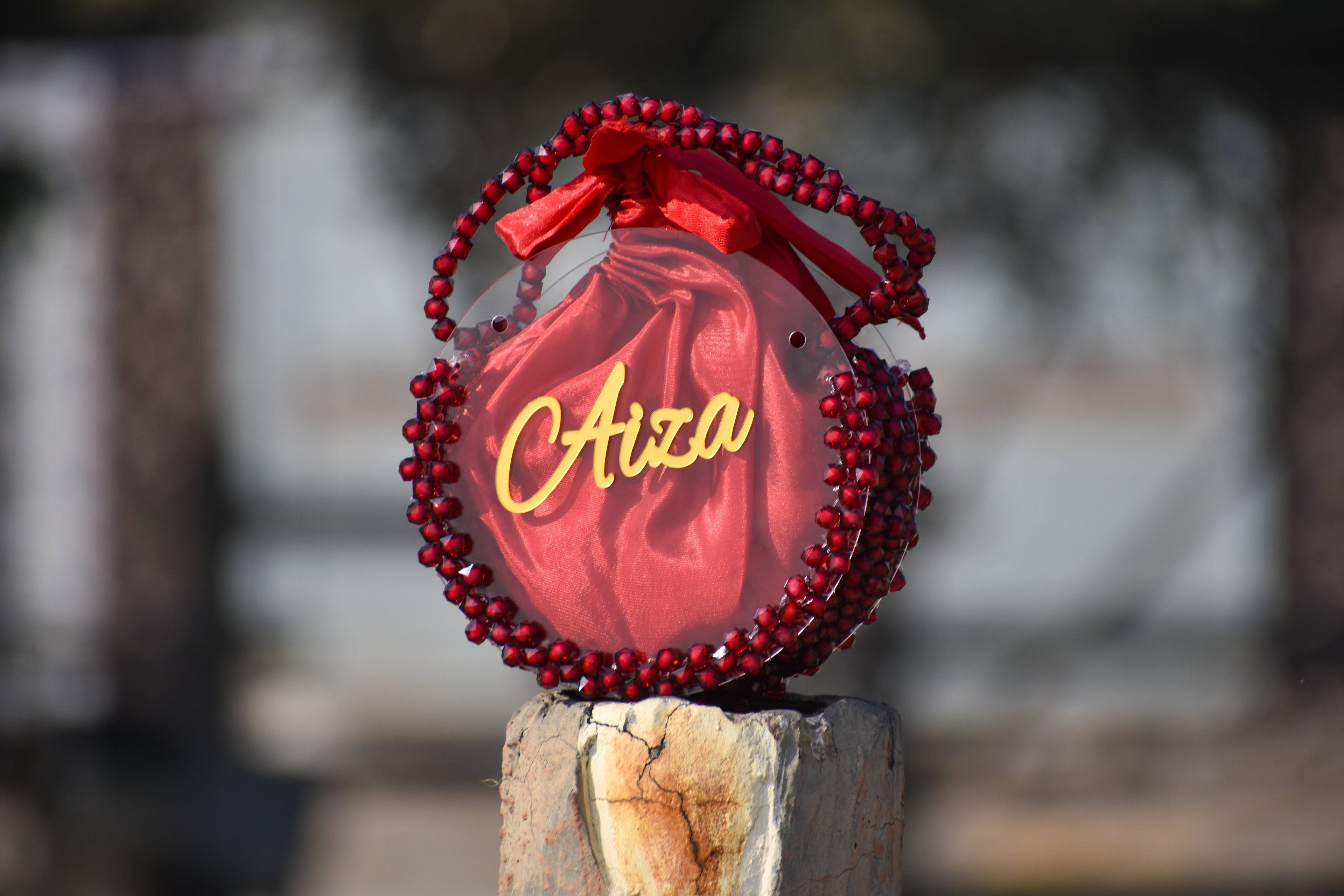 Round Vogue handmade crystal clutch – Elite Carries round bag